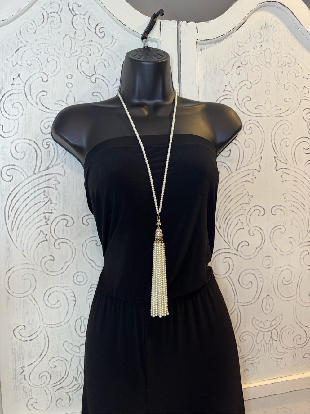Pearl Necklace with dramatic tassel of pearls